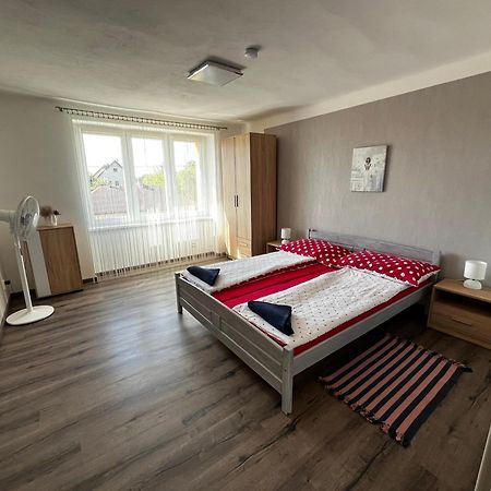 Apartmany Polepy 外观 照片