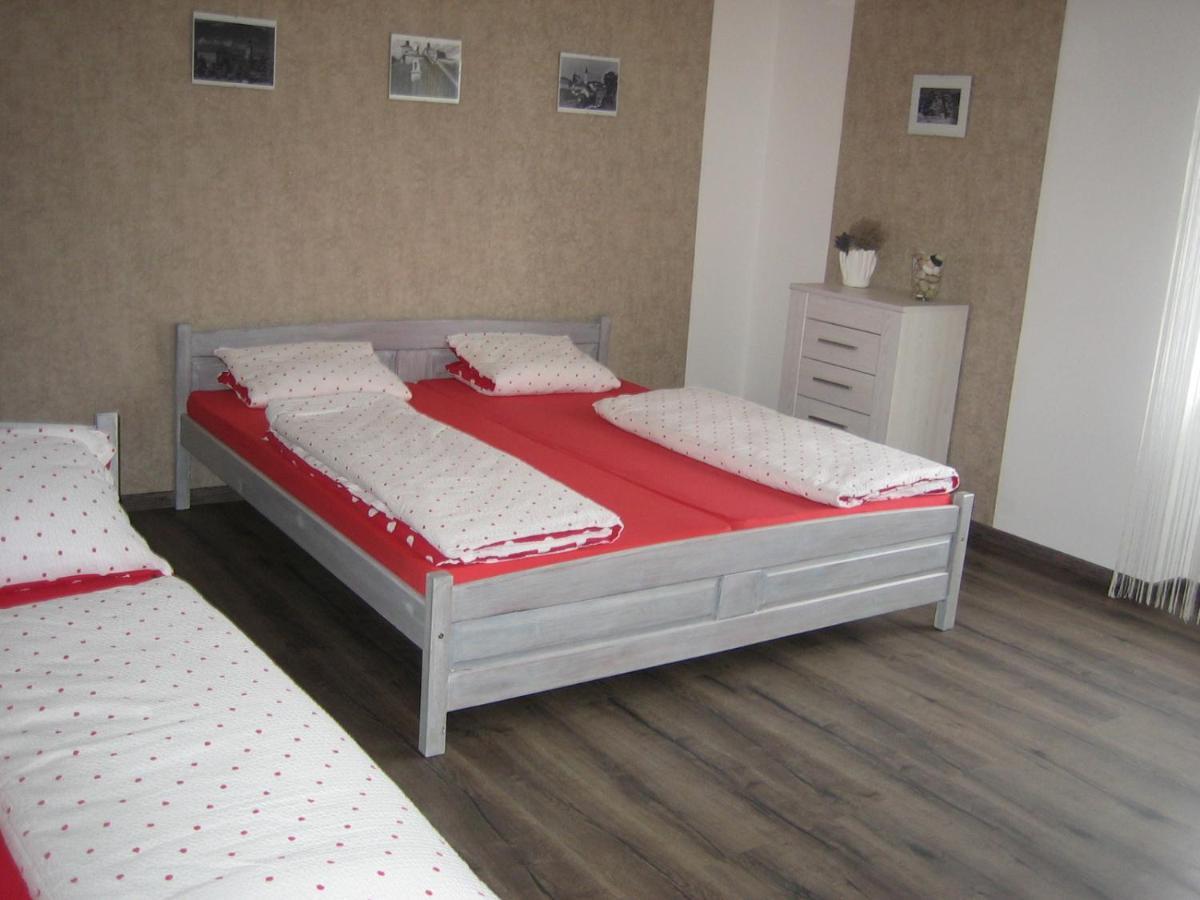 Apartmany Polepy 外观 照片